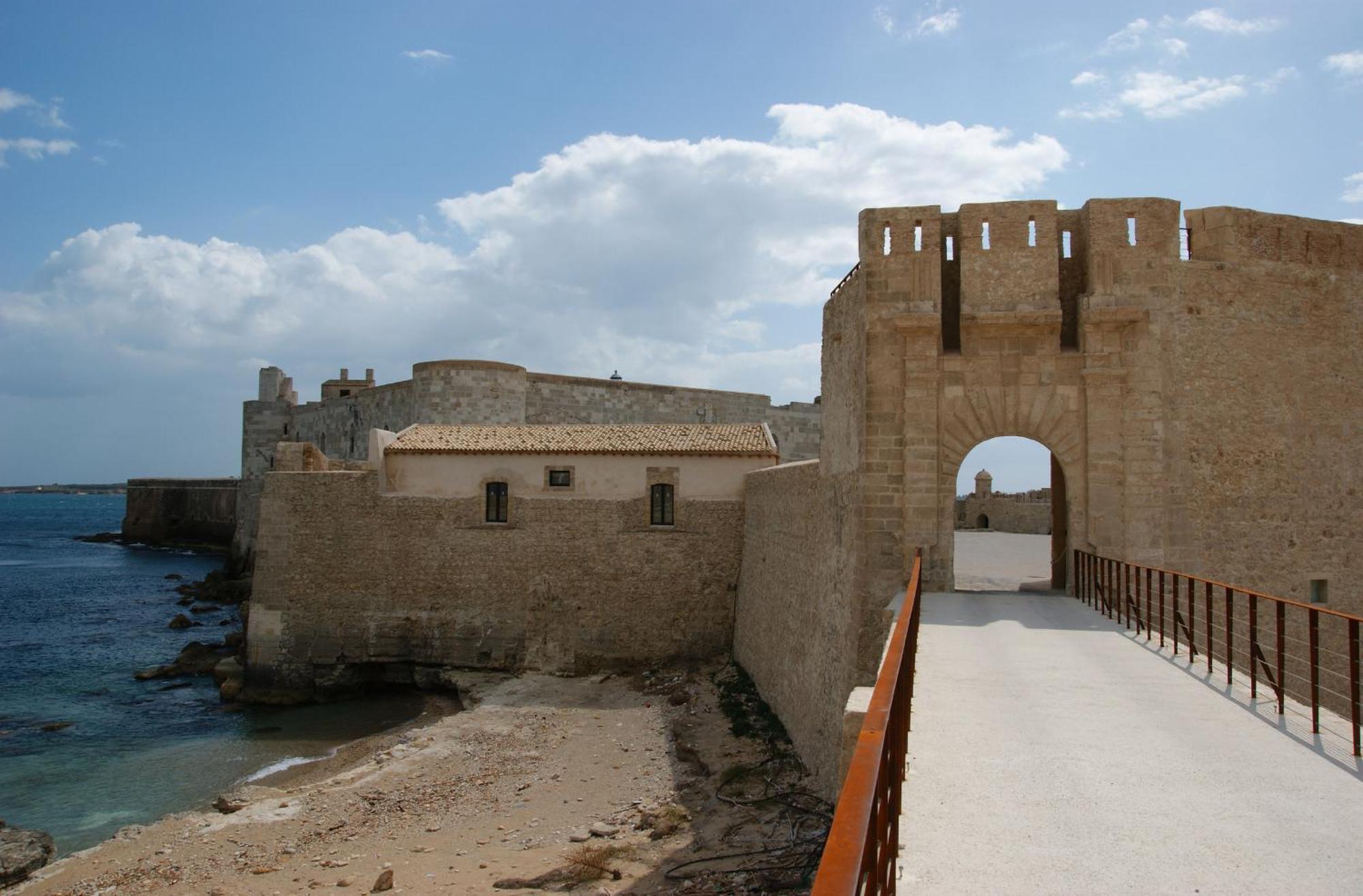 Casabella Apartments Antico Mercato Ortigia Siracusa Syrakusa Exteriör bild